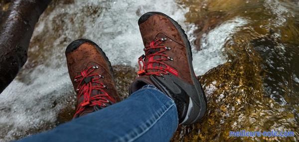 des chaussures de randonnées pour femme