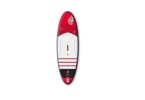 un windsurf rouge et blanc